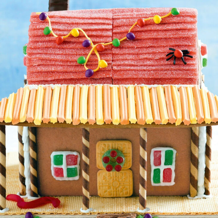 Design a Gingerbread House Template