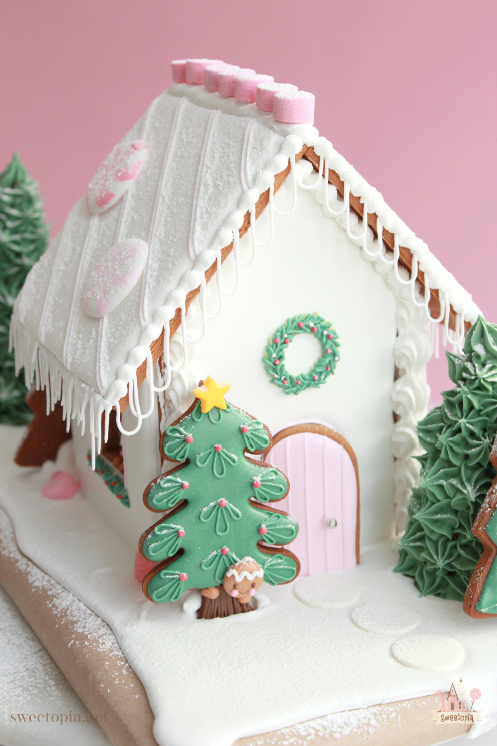 Gingerbread House Recipes &amp;amp; How-To (Video) with Sweetopia Gingerbread House Template