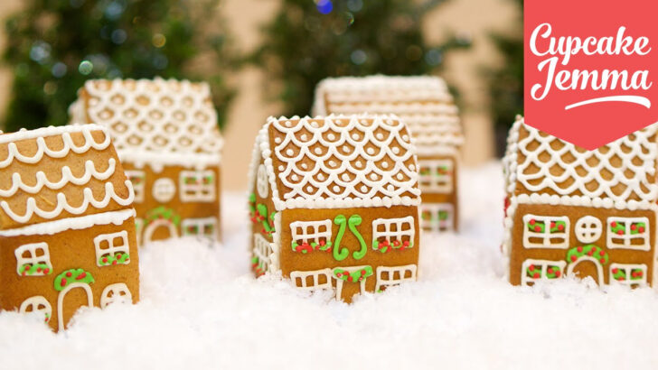 Mini Gingerbread House Recipe and Template