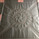 How To Quilt A Feathered Circle   Weallsew In Feather Wreath Longarm Quilting Template