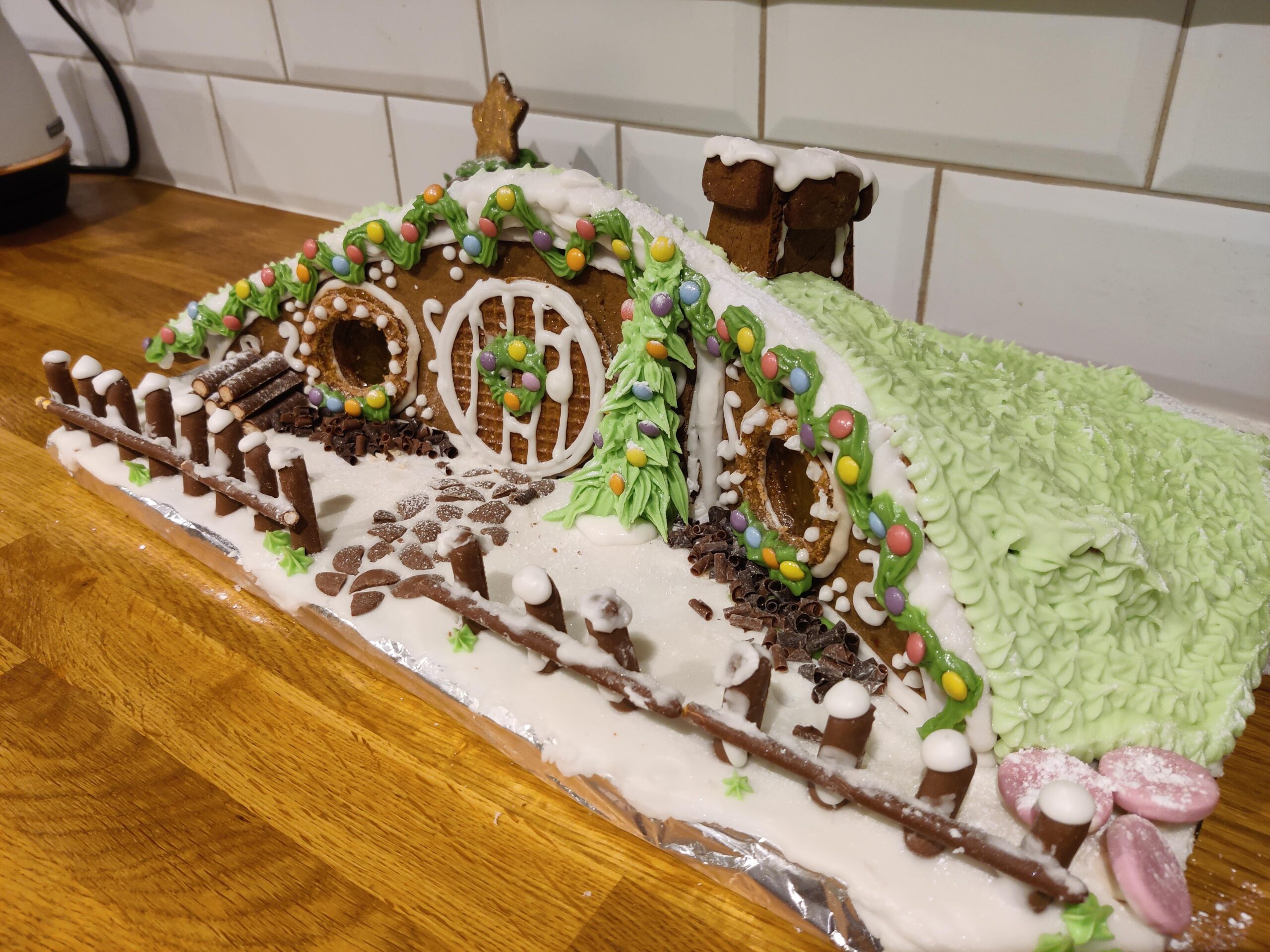 hobbit gingerbread house template